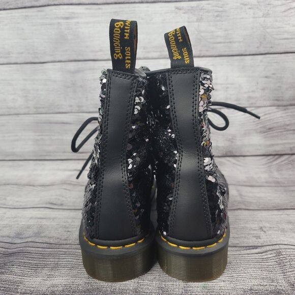 Dr. Doc Martens 1460 Pascal Sequin 8-Eye Boots Black Silver Size 7 L - Picture 4 of 6